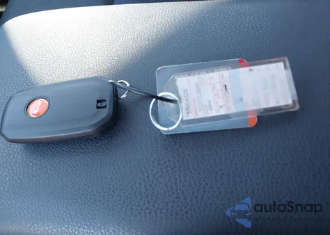 2025 Toyota Camry Le from USA, damaged, VIN 4T1DAACK6SU053214